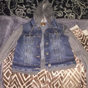 Jean jacket / sweater.